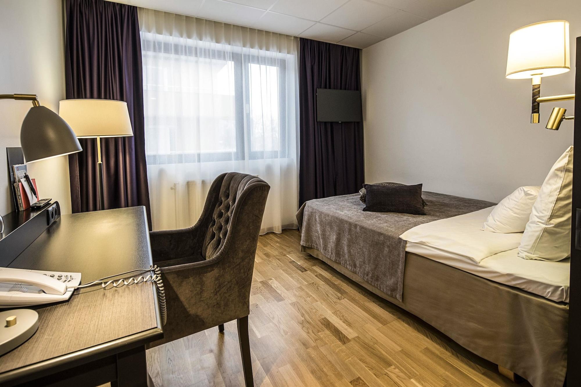 Home Hotel Bristol Arvika Exterior photo